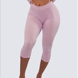 Workouts by Katya ribbed lavender leggings
